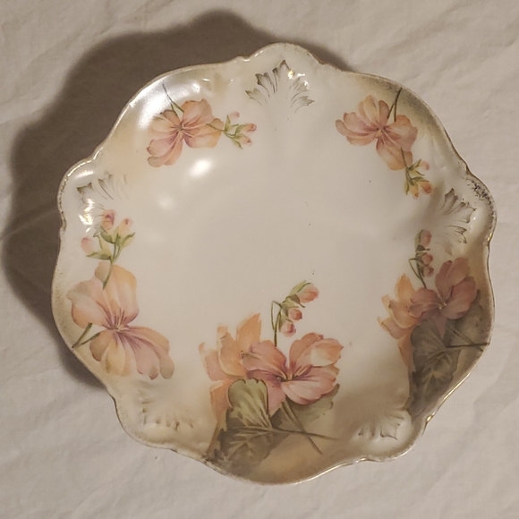 Antique 1850-1899 Porcelain Red Star Floral Scalloped Bowls - RS Prussia - Picture 2 of 7